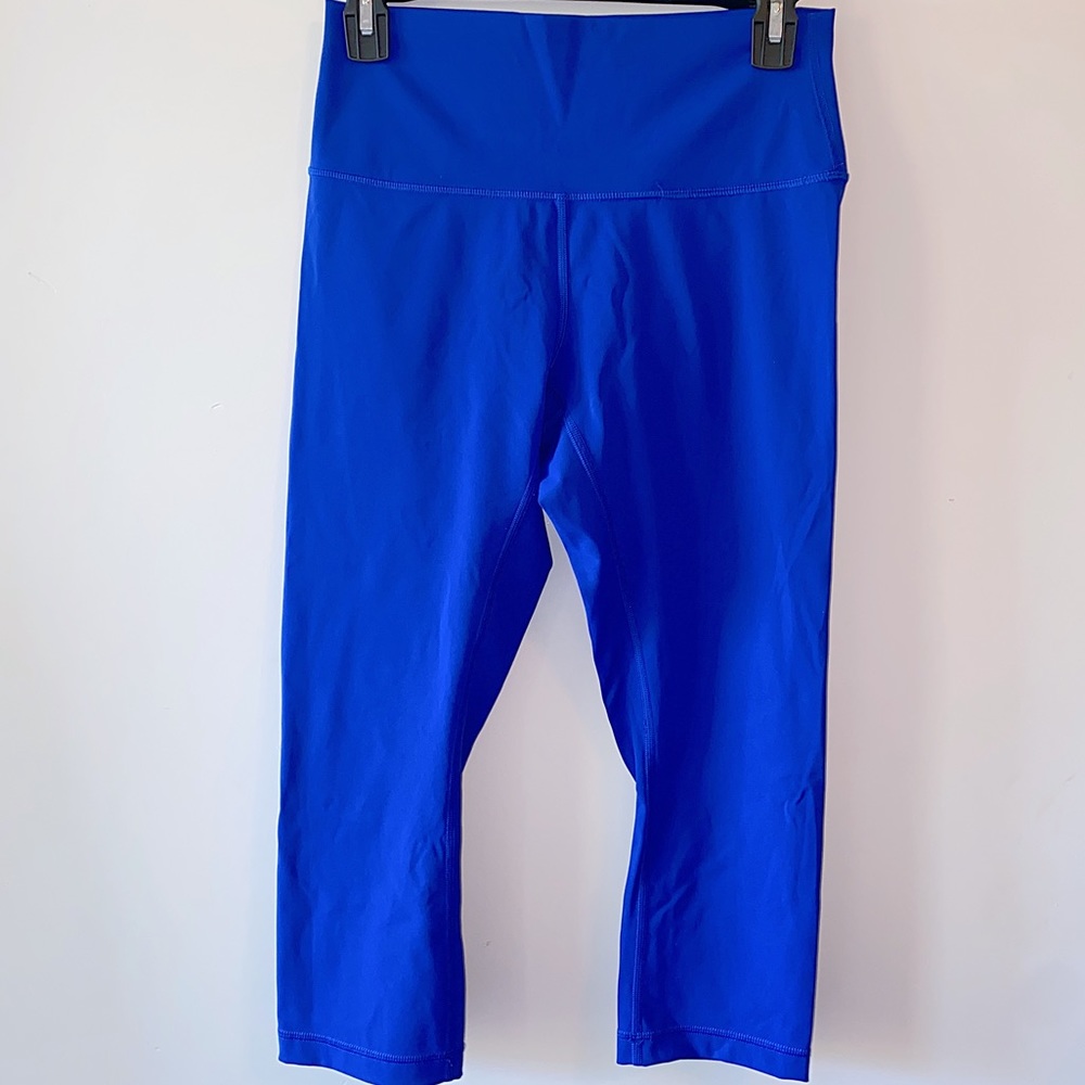 Lululemon Blue Crop Leggings